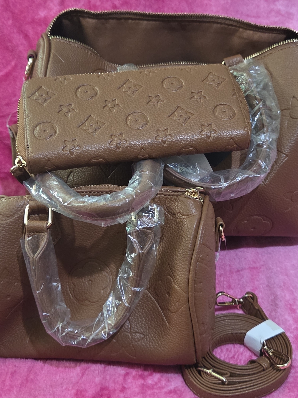 Brown Women’s Leather Tote and Crossbody Bag Set